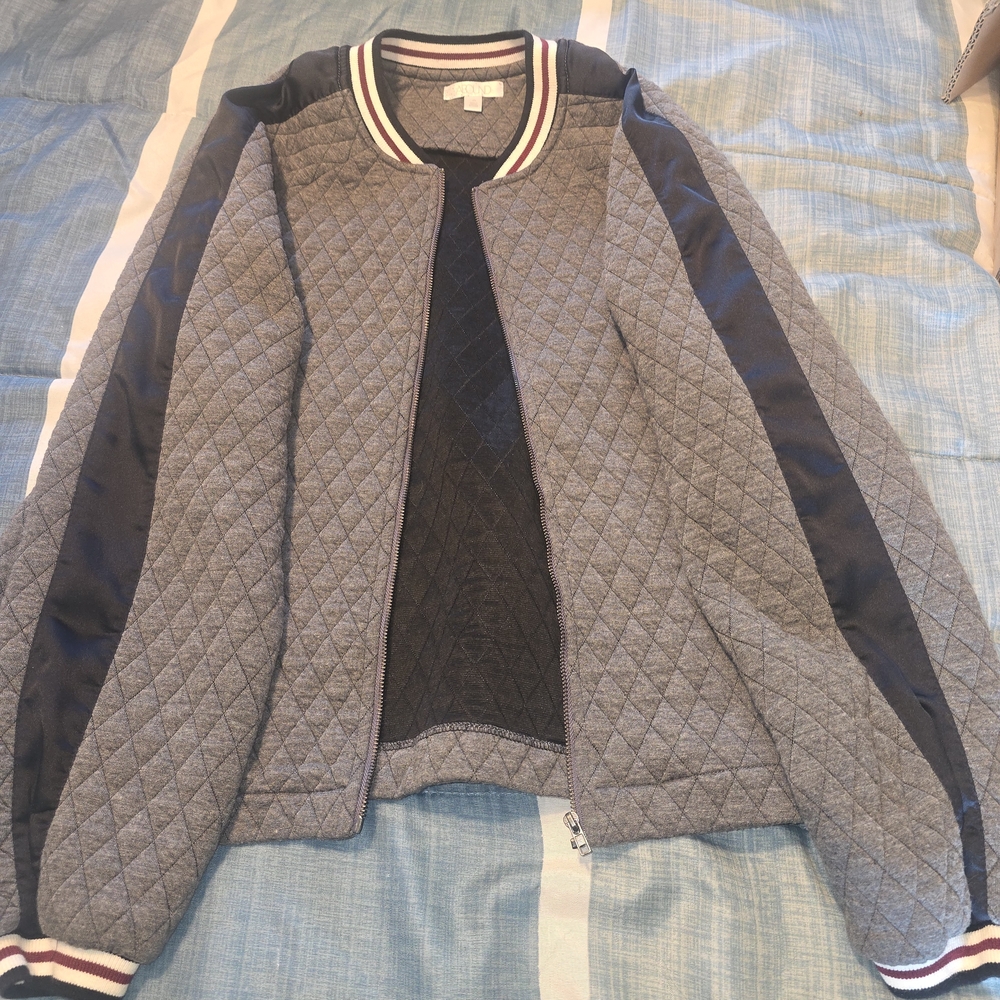 Ladies Anound Quilted Gray and Black Bomber Jacket